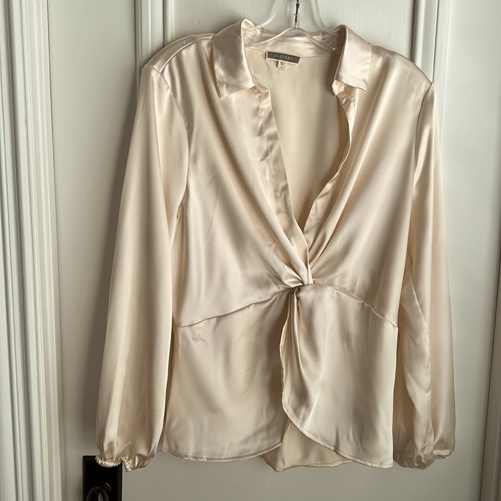 Pleione Blouse